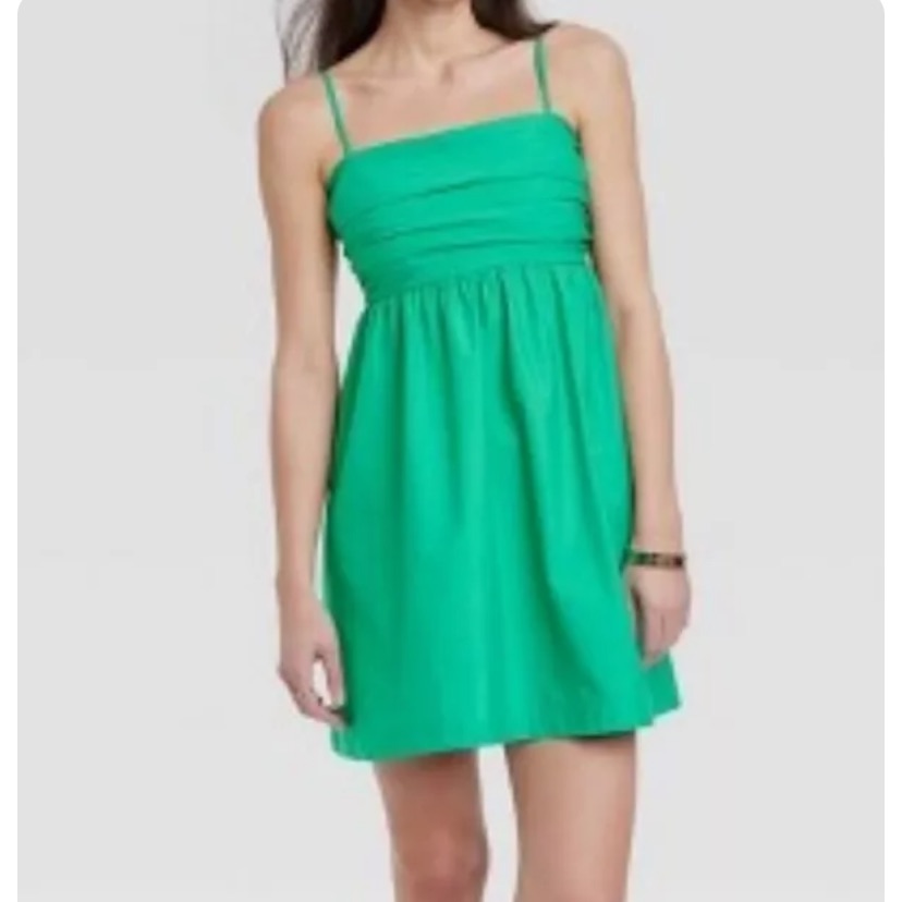 Green Babydoll Dress With Pockets Green Babydoll Dress With Pockets